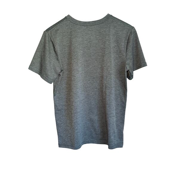 Adidas Boys XL T-Shirts Lot of 2 Blue & White Graphic Logo Tees 14-16 - Picture 7 of 9